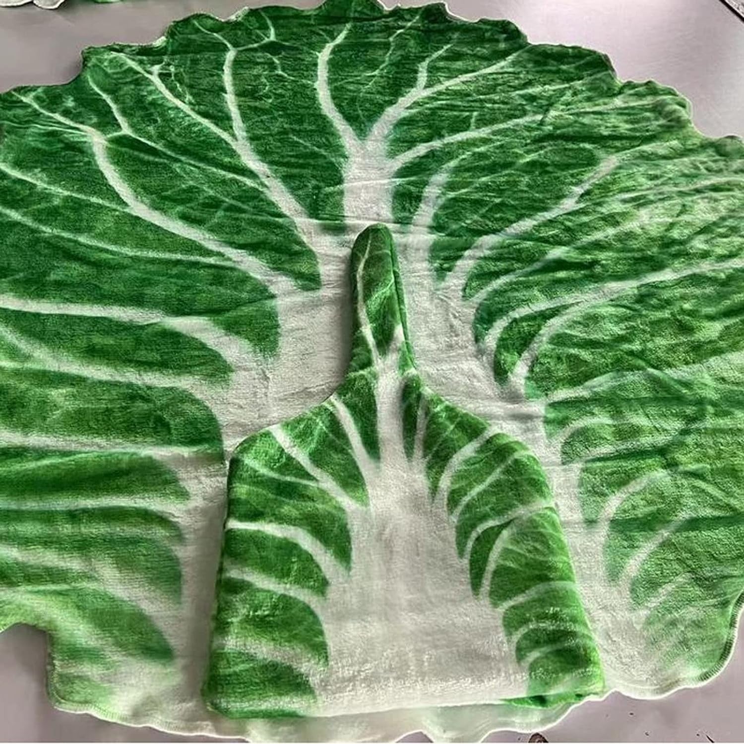 Set patura flanel si caciula Kaveny, forma frunza de salata, pentru nou-nascuti, material poliester, 85 cm, verde