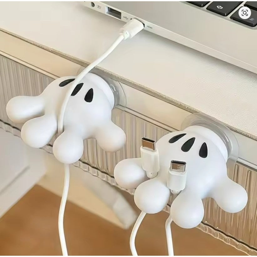 Suport de Baie, Kadeny, Multifunctional, pentru Periute/Cabluri, din PVC, cu Ventuza, Model Manusa Mickey Mouse, 7 x 6.5 cm, Alb