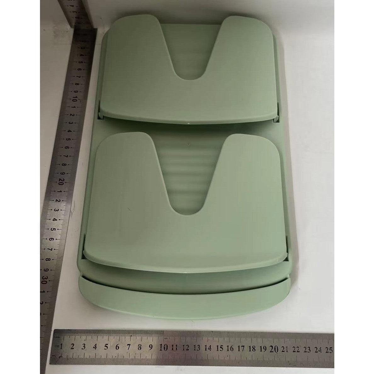 Suport de Bucatarie, Kadeny, pentru Capace/Tocatoare, din Plastic, Colectare Apa Scursa, Montare fara Perfoarare, 33.3 x 20.7 x 3.5 cm, Verde