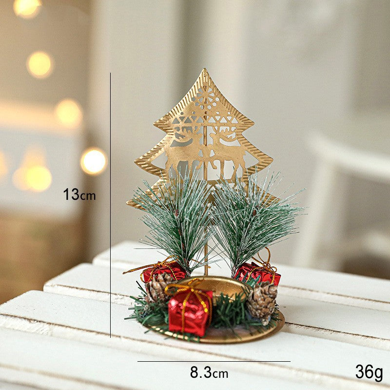 Suport Decorativ pentru Lumanare de Craciun, Kadeny, Ornament pentru Lumanare pe Masa, Model Brad cu Reni si Crengute de Brad, din Art Metal, fara Lumanare 13 x 8.3 cm, Auriu