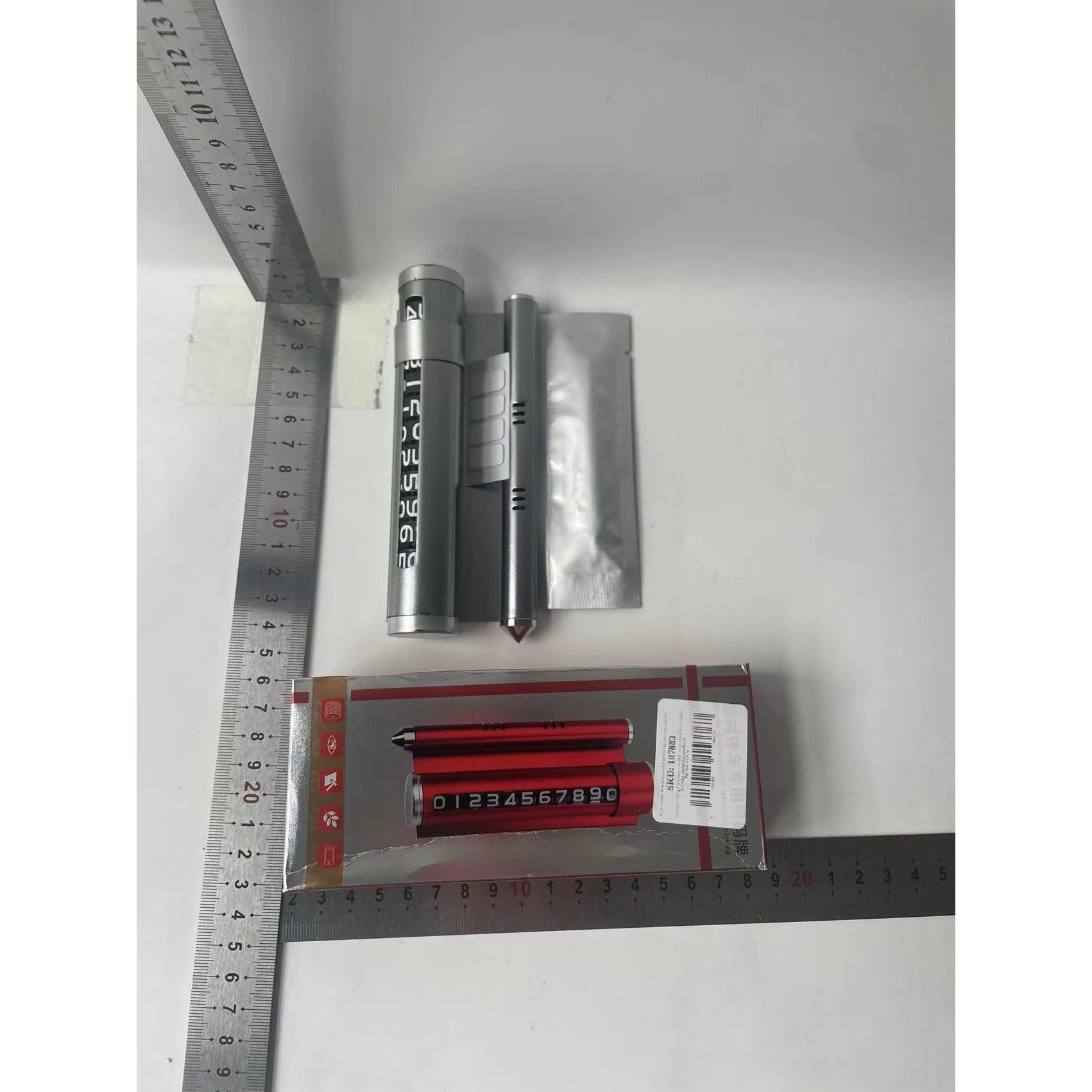 Suport numar de telefon cu odorizant Kadeny pentru parcare Gri