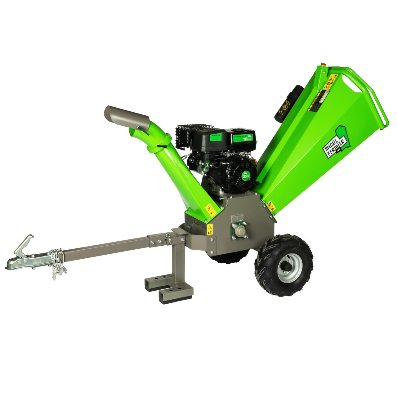 Tocator de crengi Micul Fermier, motor benzina 15 CP, cu carlig de remorcare, 120 mm diametru maxim de taiere, pentru rumegus