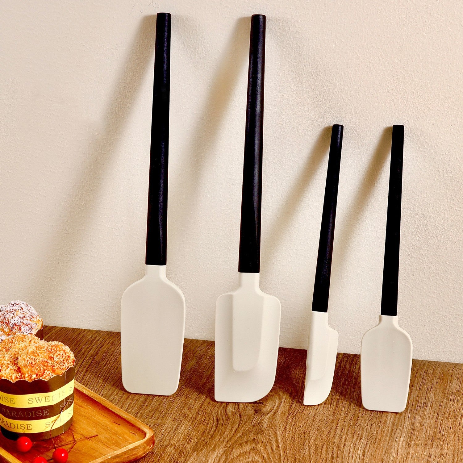 Ustensile de Bucatarie, Kadeny, Set din 4 bucati, din Silicon si Lemn, Spatule de Diferite Dimensiuni, Termo rezistente, Antiaderente, Instrument de Amestecat in Bucatarie, Alb-Negru